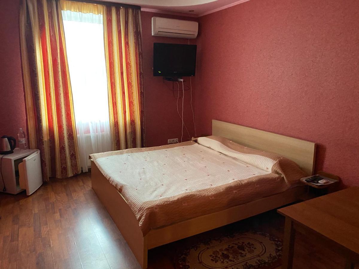 Hotel Гостинний Маєток Myla Exterior foto
